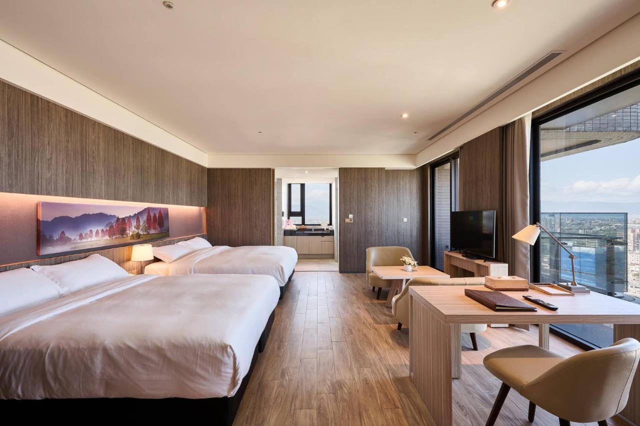 Cuncyue Hot Spring Resort Luodong Exterior photo Deluxe Suite