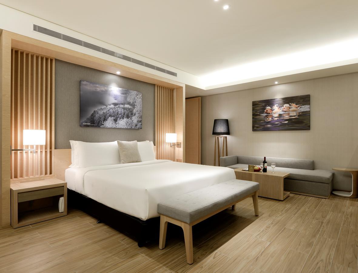 Cuncyue Hot Spring Resort Luodong Exterior photo Deluxe Room